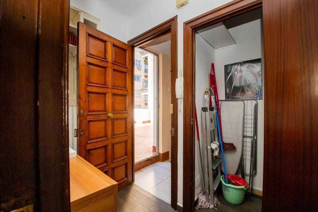 international shared living Granada