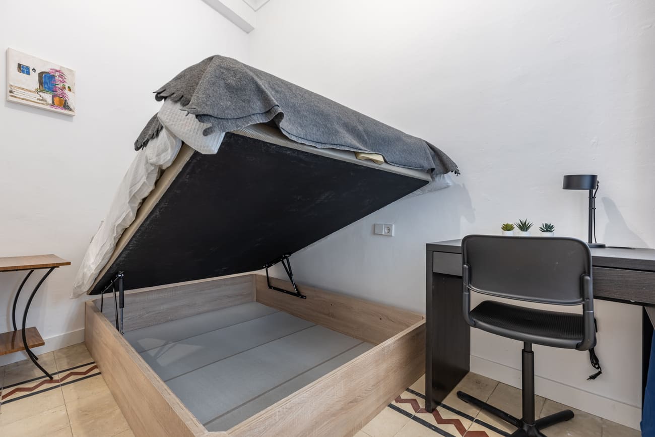 Accommodation for international young professionals Granada